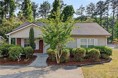 /international/us/90-kerwood-court-austell-ga-110107555009/