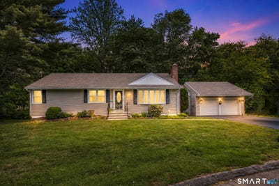 /international/us/64-tait-road-trumbull-ct-110108572589/