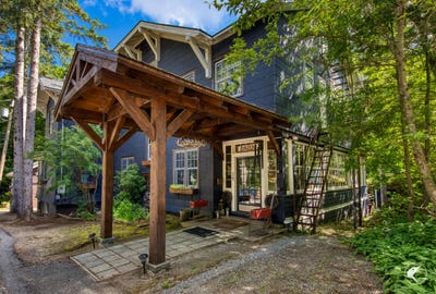 /international/us/38-highland-place-lake-placid-ny-110101979029/