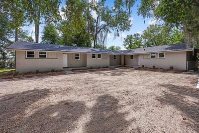 /international/us/303-e-ann-st-valdosta-ga-110107276912/