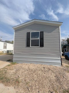 /international/us/301-international-blvd-laredo-tx-110107720894/