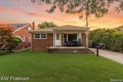 /international/us/22300-alger-street-st-clair-shores-mi-110109626190/