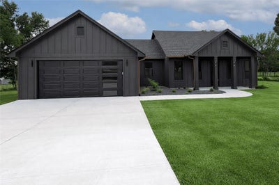 /international/us/828-quail-run-cleburne-tx-110107487180/