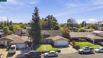 /international/us/160-stanton-ave-vacaville-ca-110120089195/