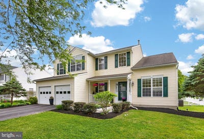 /international/us/25-n-danbury-cir-coatesville-pa-110108070396/