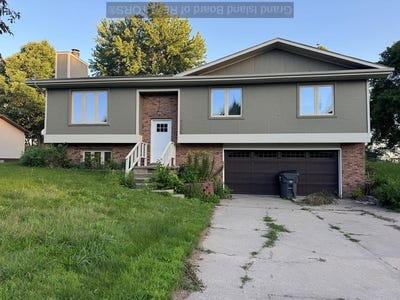 /international/us/4235-calvin-drive-grand-island-ne-110108741558/