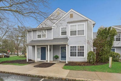 /international/us/437-hampton-court-manalapan-nj-110106723726/