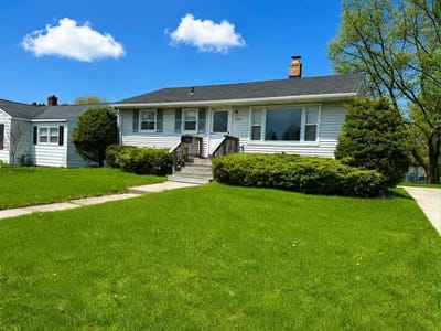 /international/us/1507-s-second-avenue-alpena-mi-110108130771/