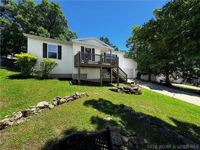/international/us/224-poplar-street-camdenton-mo-110108878341/