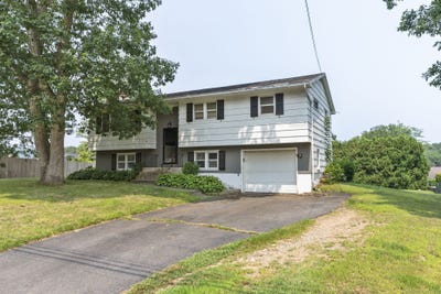 /international/us/21-old-farm-road-bristol-ct-110101457901/?lang=id