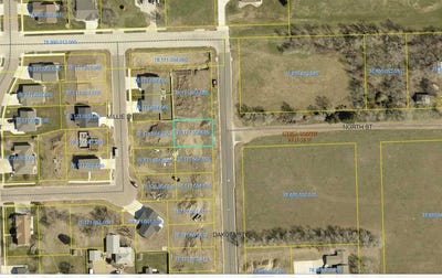 /international/us/1403-dakota-st-yankton-sd-110102174516/