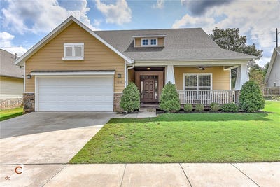 /international/us/1408-ne-dysart-woods-lane-bentonville-ar-110108475900/