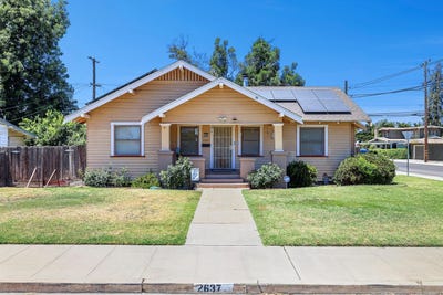 /international/us/2637-a-street-selma-ca-110108738733/