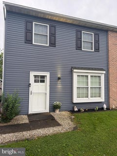 /international/us/620-bernhard-avenue-mount-joy-pa-110109116916/