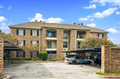 /international/us/1819-babcock-san-antonio-tx-110106127523/