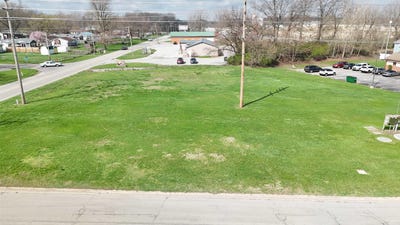/international/us/foxwood-lot-1-court-monticello-in-110107033772/