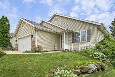 /international/us/544-berwick-drive-sun-prairie-wi-110108856953/