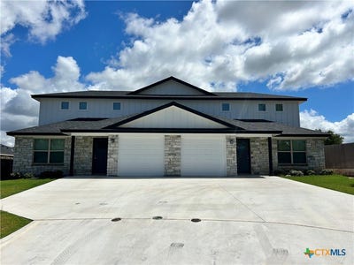 /international/us/2618-leroy-lane-belton-tx-110103734255/