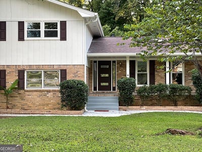 /international/us/4950-happy-hollow-road-dunwoody-ga-110110178514/