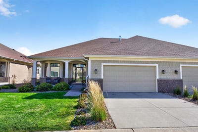 /international/us/878-diseworth-court-ne-byron-mn-110119986113/
