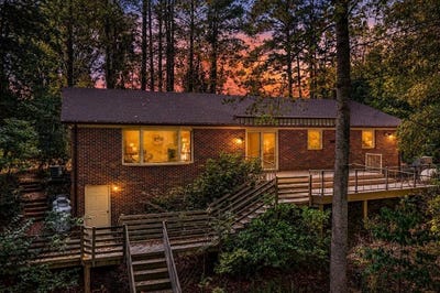 /international/us/321-horn-harbor-burgess-va-110119958730/