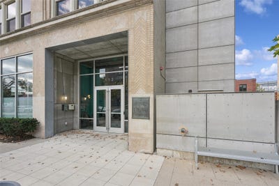 /international/us/112-11th-street-des-moines-ia-110103114407/