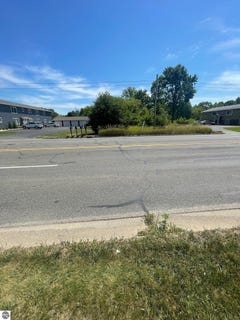 /international/us/tbd-s-isabella-road-mt-pleasant-mi-110101094449/?lang=en
