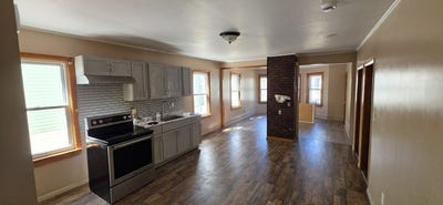 /international/us/18-bullard-st-new-bedford-ma-110106603495/