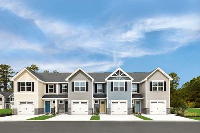/international/us/4-scotch-pine-way-staunton-va-110108444317/