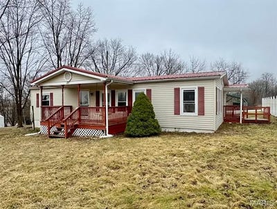 /international/us/355-bainbridge-street-barry-il-110106172644/