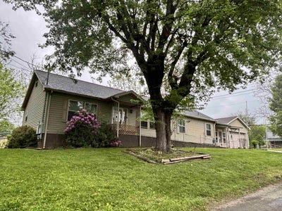 /international/us/100-washington-avenue-elkins-wv-110108076126/