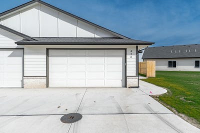 /international/us/820-s-jay-st-valley-center-ks-110104186667/