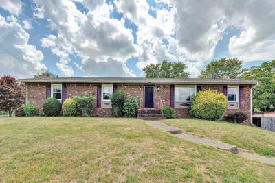 /international/us/5543-country-ln-roanoke-va-110108751415/