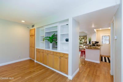 /international/us/27448-country-glen-road-agoura-hills-ca-110108267833/