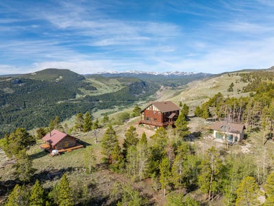 /international/us/11-heather-lane-lander-wy-110107822174/