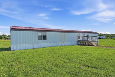 /international/us/103-weston-road-beebe-ar-110108824149/