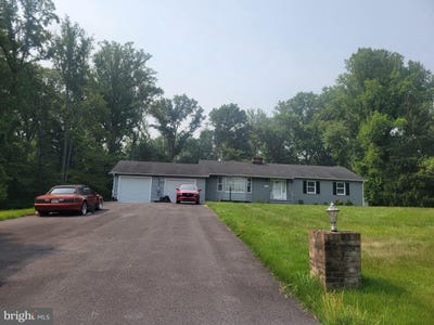 /international/us/3200-eton-drive-upper-marlboro-md-110110165699/