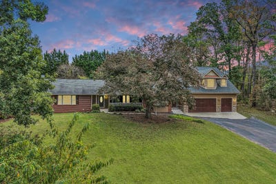 /international/us/83-springview-ct-troutville-va-110106975426/