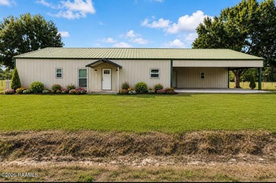 /international/us/1065-harry-huval-road-breaux-bridge-la-110119681505/