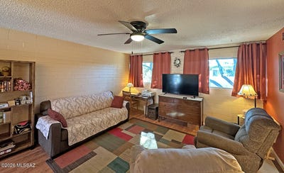 /international/us/1776-s-palo-verde-avenue-tucson-az-110105358974/