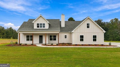/international/us/681-pine-grove-church-road-culloden-ga-110109668222/