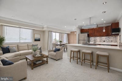 /international/us/1604-renate-drive-woodbridge-va-110109181922/