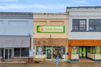 /international/us/206-e-main-street-walhalla-sc-110105198489/
