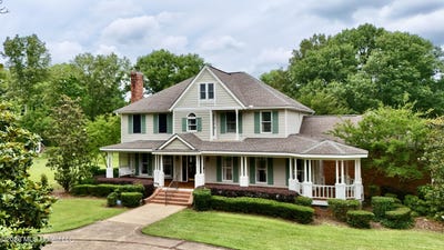 /international/us/346-quail-hollow-drive-clinton-ms-110108356081/