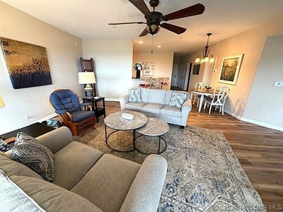 /international/us/4491-ski-drive-osage-beach-mo-110107396957/