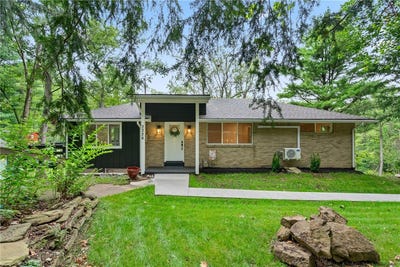 /international/us/3326-new-england-road-west-mifflin-pa-110101477195/?lang=en