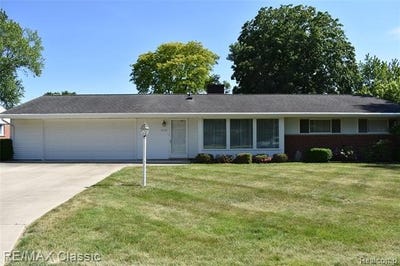 /international/us/41147-s-mcmahon-circle-novi-mi-110108588618/