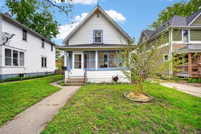 /international/us/824-wilson-avenue-ames-ia-110107731908/