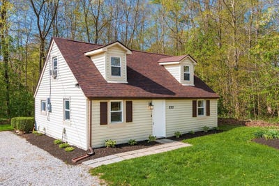 /international/us/8301-bennington-chapel-road-centerburg-oh-110099850455/?lang=en