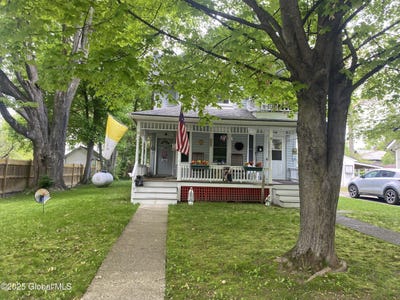 /international/us/24-26-avenue-a-cambridge-ny-110099486802/